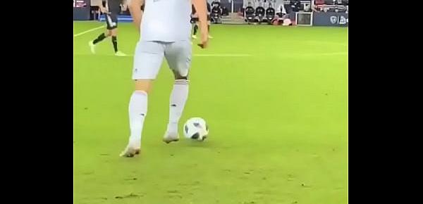  Ibrahimovic fodendo com Jogador da MLZ e dando olhadinha  18